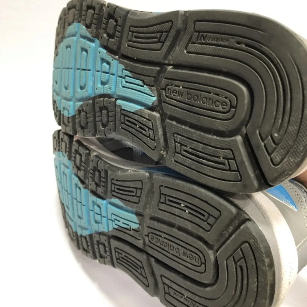 New Balance 1540v3 Womens Running Athletic Shoes Size 9.5 B